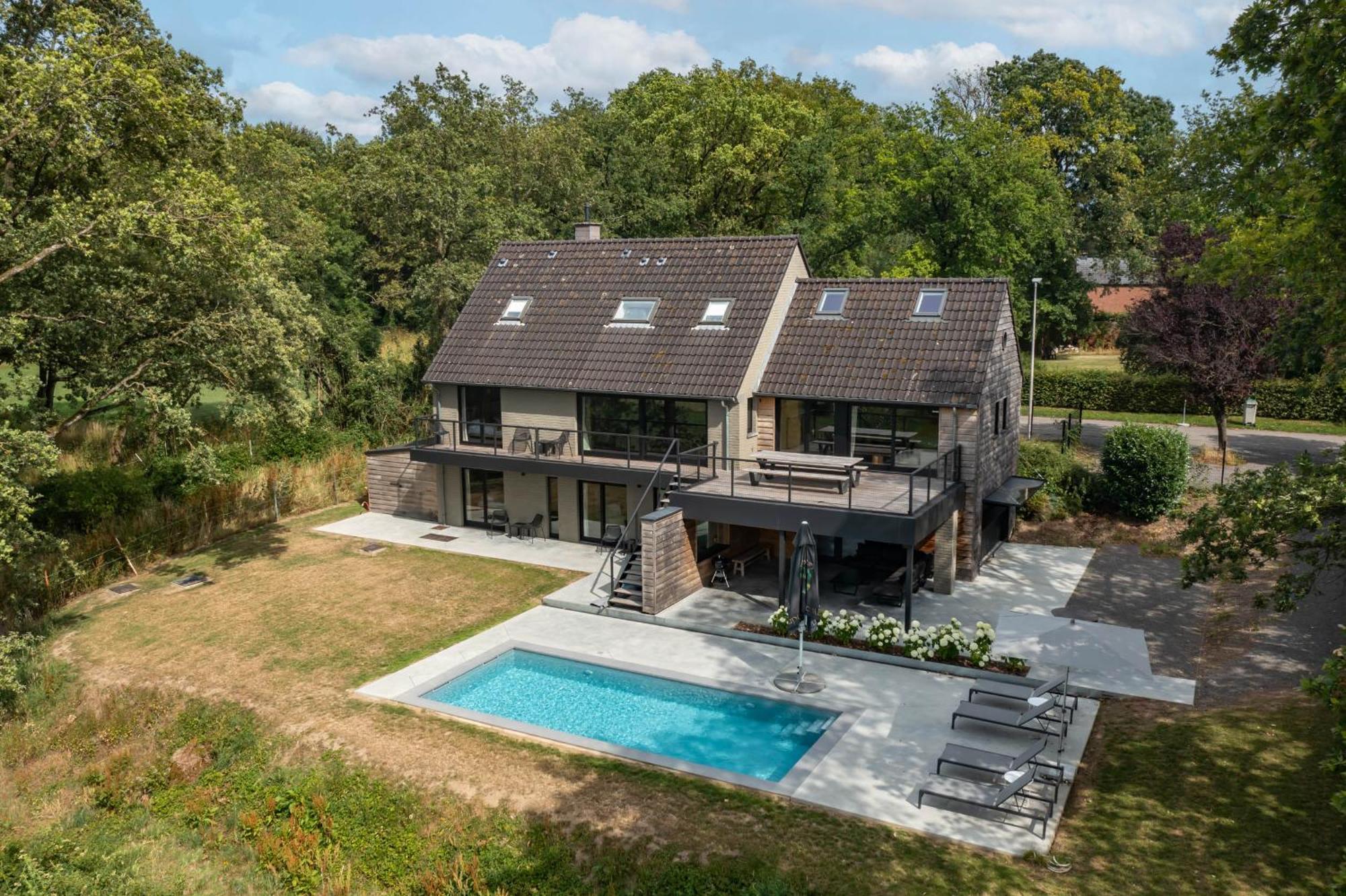 Gite 1 Maison Caerdinael - Gite 14 Personnes Sur Les Hauteurs De Дюрбюи Экстерьер фото