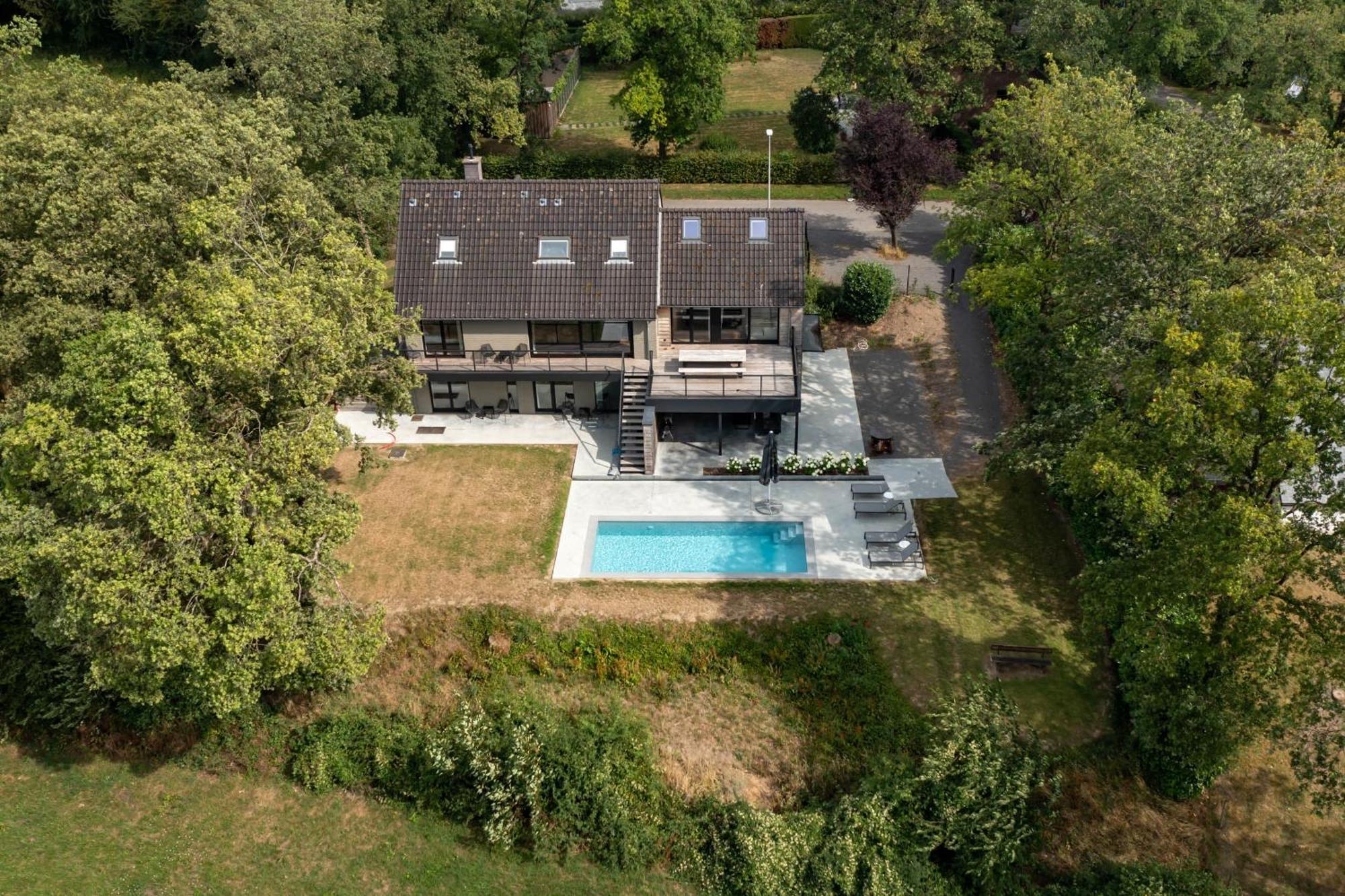 Gite 1 Maison Caerdinael - Gite 14 Personnes Sur Les Hauteurs De Дюрбюи Экстерьер фото